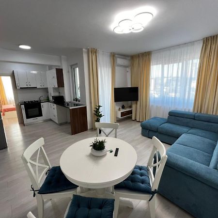 Cozy Accommodation Central City - Яссы Экстерьер фото